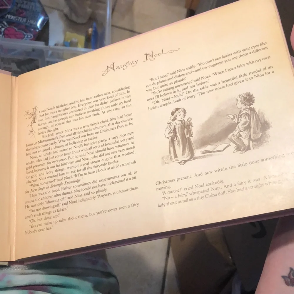 Vintage Book 1987 Peeps Into FairyLand - Picture 5 of 7